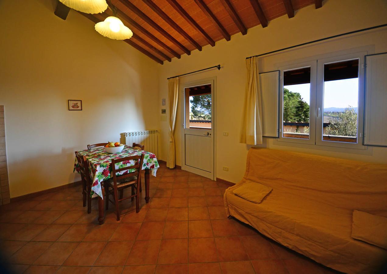 Agriturismo L'Imposto โปมารันเช ภายนอก รูปภาพ