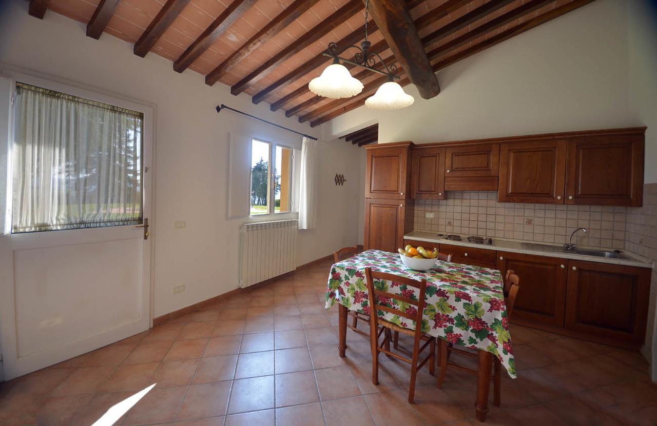 Agriturismo L'Imposto โปมารันเช ภายนอก รูปภาพ