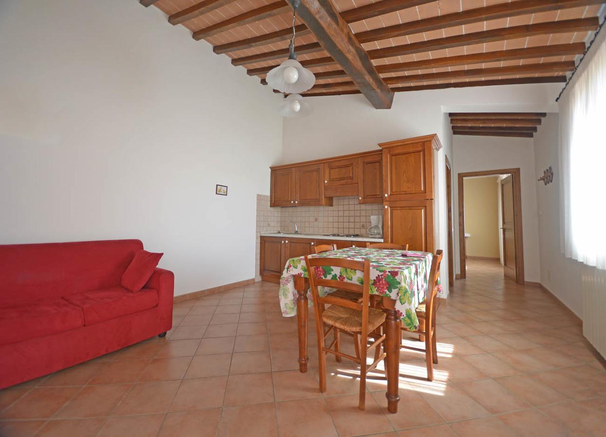 Agriturismo L'Imposto โปมารันเช ภายนอก รูปภาพ